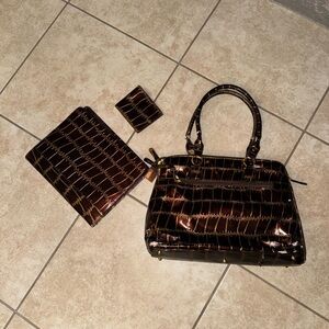Elegant Luxurious Vintage OG Brown Beige Crocodile Pattern Satchel Set Bag